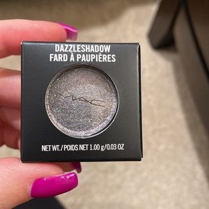 MAC Say it Isn’t So Dazzleshow Eyeshadow